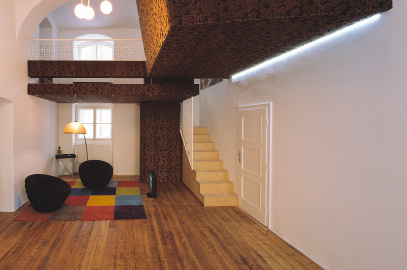 Pixel in the textile passage ...